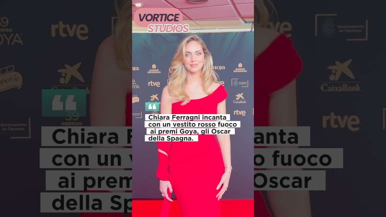 Chiara Ferragni incanta con un vestito rosso fuoco ai premi Goya del cinema spagnolo.