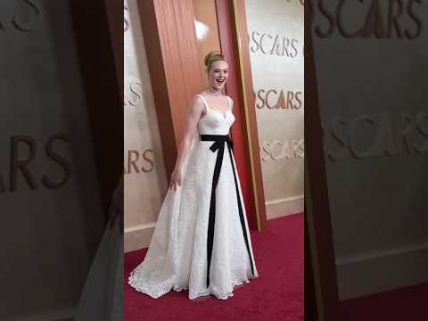 Elle Fanning at the Oscars red carpet