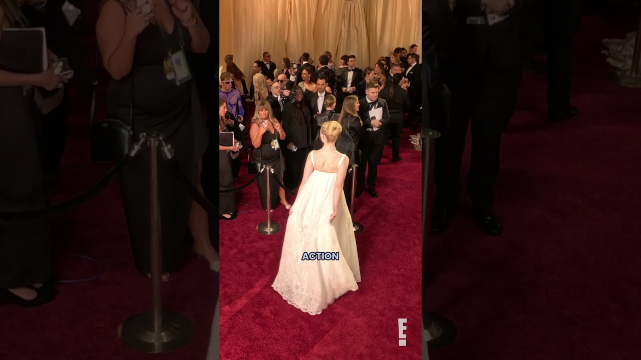 Elle Fanning’s Glambot at the Oscars