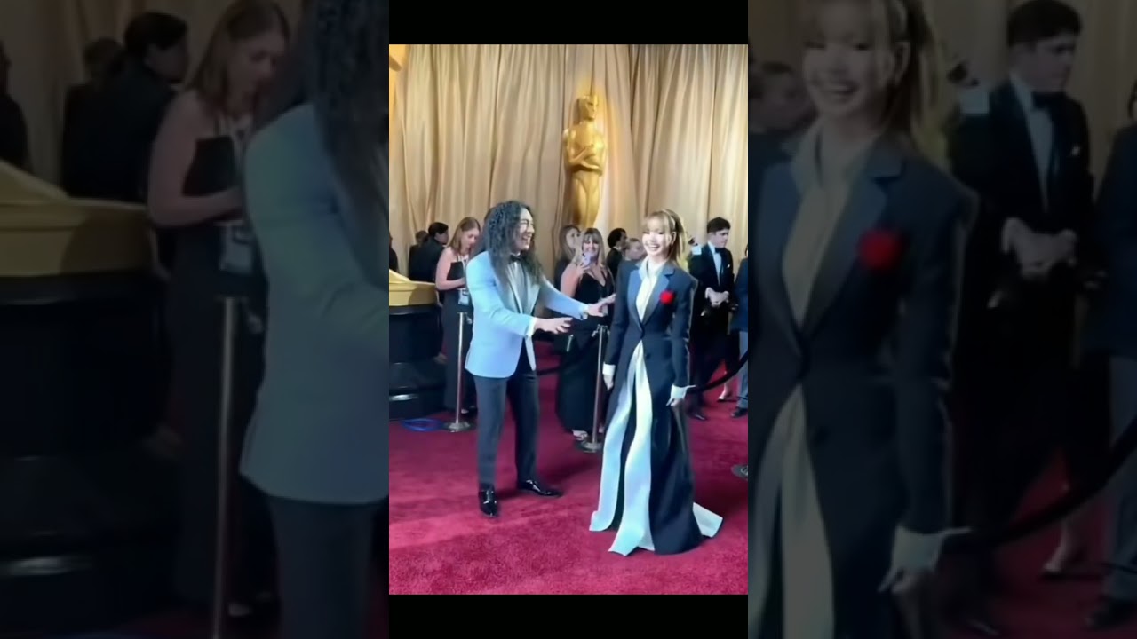 Lisa doing glambot at oscars red carpet #glambot #oscars2025 #lisa #ytshorts