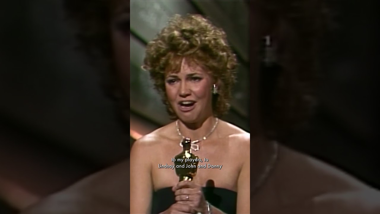 Sally Field’s Iconic “You Like Me!” Speech At The 57th #Oscars For Winning Best Actress #shorts